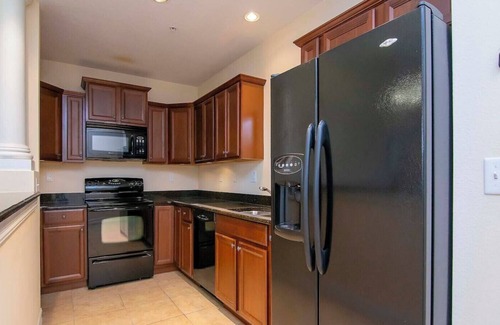 Carrollwood Complejo | Hidden in the Heart of Tampa