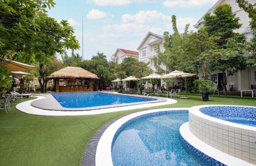District 12 Complejo | Hidden Mansions Saigon Resort