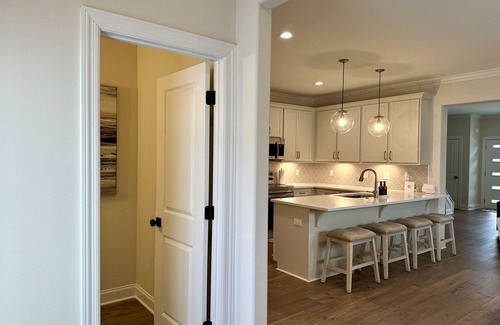 Murfreesboro Casa | Hidden Retreat Luxury Townhome - 3 Bd/2.5Ba 1 Mi to I24, 5 Mi to Shopping & MTSU