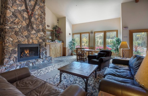 Mountain House Apartamento | Hidden River Lodge #5961