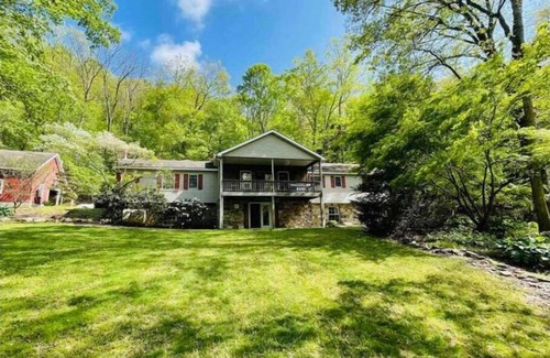 Brockton Cabina | Hidden River Lodge at Hawk Mountain