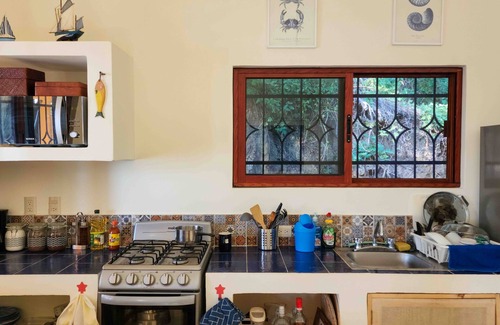 Puerto Ángel Casa | Hidden small house over Playa La Mina and stunning views of the Pacific Ocean