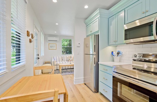 Ephraim Cabaña | Hidden Spring Cottage HIDNC