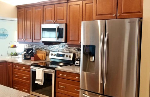 Port Saint Lucie Casa | Hidden Treasure with Large Heated Pool near Boat Park