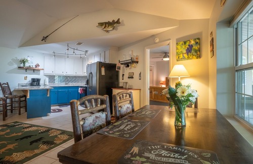 Helen Cabina | Hide Away, Peaceful, Cozy cabin