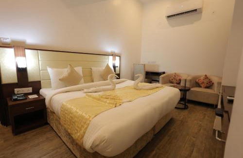 Vrindavan Hotel | Hide Away Studios