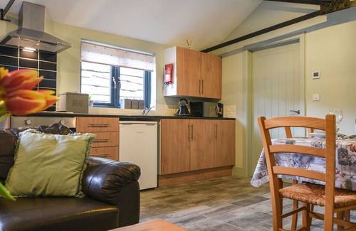 Raymonds Hill Cabaña | HIDEAWAY AT COOMB BANK FARM, pet friendly in Raymond's Hill