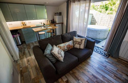 Walkford Apartamento | Hideaway Cabin for two on edge of New Forest