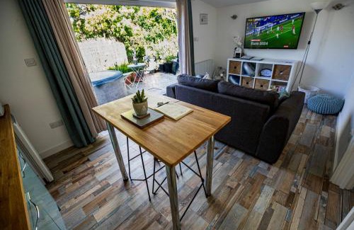 Walkford Apartamento | Hideaway Cabin for two on edge of New Forest