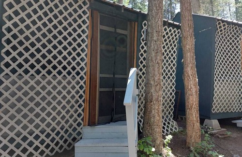 Olney Alquiler De RV | Hideaway Hut 3/ 2 Bunkbeds