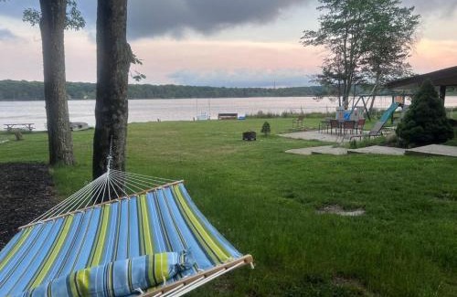 Pocono Summit Casa | Hideaway - LakeHouse/spa/dock/