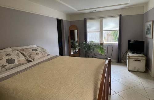 McKinleyville Casa | Hideaway on a Hill, close to everything.