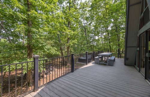 Innsbrook Chalet De Esquí | Hideout in the Woods by Innsbrook Vacations!
