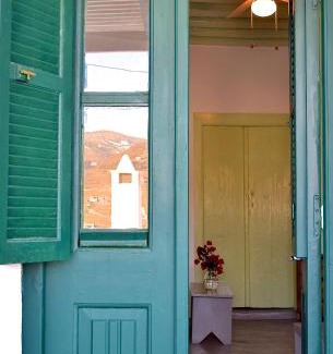 Korissia Casa | Hidesign Athens Traditional Stone House in Kea's Port