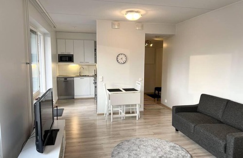 Pirkkala Apartamento | Hieno, tilava ja rauhallinen yksiö (39m2)