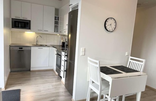 Pirkkala Apartamento | Hieno, tilava ja rauhallinen yksiö (39m2)