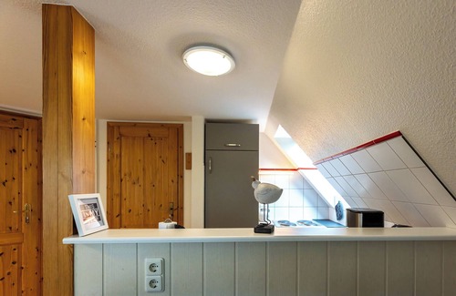 Großmorsum Apartamento | Hier Spielt ein Echter Naturbursche die Erste Geige: Eichenholz