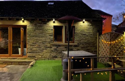 Hepworth Casa | Higgin Bridge House