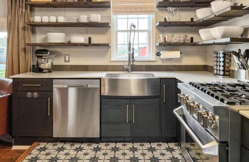 New Bern Casa | Higgins Downtown Depot