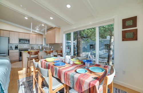 Higgins Lake Casa | Higgins Lake House w/ Swimming Dock!