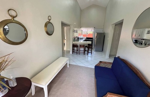 Sosua Apartamento | Techos altos |AC|Piscina|Nuevo en Airbnb|Cocina|BBQ