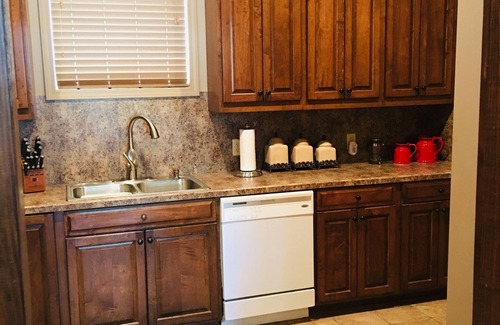 Crenshaw County Cabina | High Class Cabin Hideaway