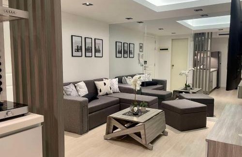 Don Bosco Apartamento | High-end 2BR Condo Boracay Tower - Azure Residences near Manila Airport