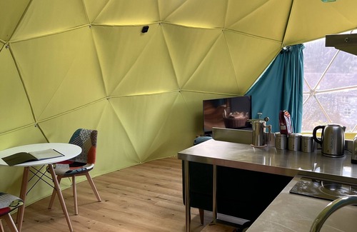 Llanbrynmair Cabina | High end glamping in beautiful rural location in Mid-Wales