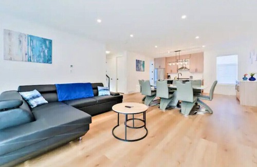 Mount Pleasant Casa | High End Inner-city Luxury Home