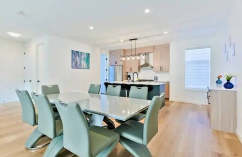 Mount Pleasant Casa | High End Inner-city Luxury Home
