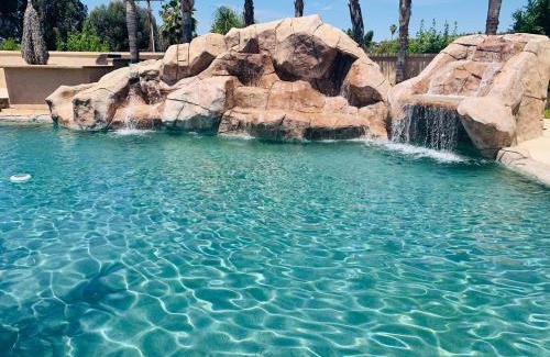 Alessandro Heights Apartamento | High End Triplex with Pool