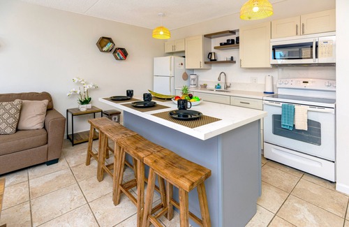 Waikiki Apartamento | High Floor Ocean View Condo with 2 Double Beds