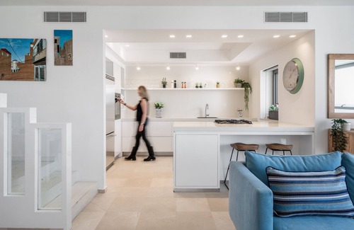 Tel Aviv City Center Condominio | High Floor Sea View Serviced Building