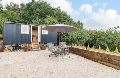 Ashbourne Casa | High Grounds Shepherd's Hut