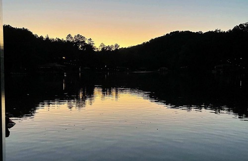 Seneca Casa | High Harbor Point on Quiet Cove