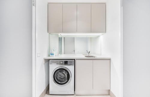 Rhodes Apartamento | High level deluxe 2 bedroom APT