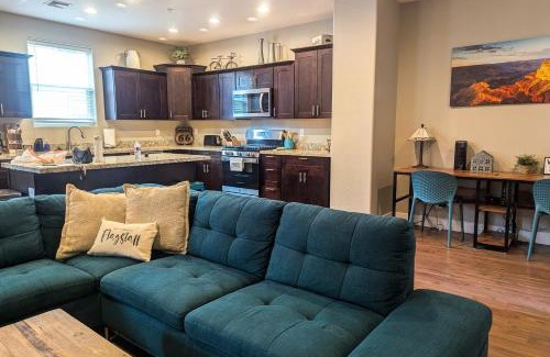 Flagstaff Casa | High Pines Hideaway
