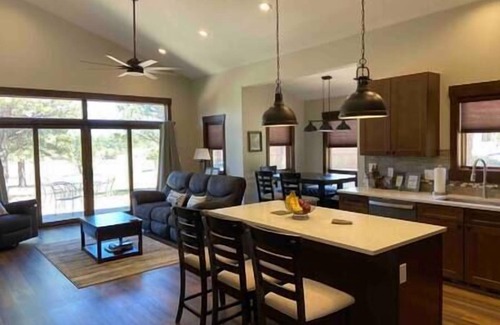 Loghill Village Villa | High Pines Villas STR2023-053