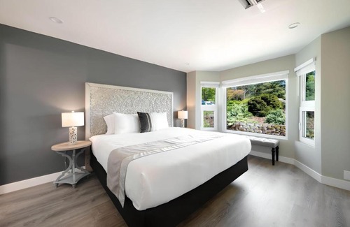Riverview Casa | High Point Guesthouse - Next to Seattle Chinese Garden