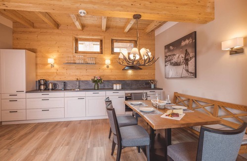 Westendorf Apartamento | Apartamento de alta calidad con sauna privada y vistas de ensueño en la pista de esquí.