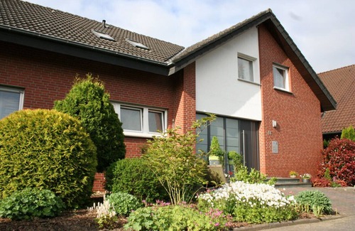 Bad Sassendorf Apartamento | High-quality renovated apartment Zirbentraum furnished in a modern style