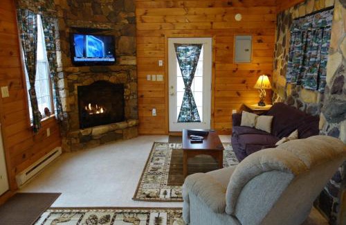 Stanley Casa | High Ridge cabin in the Blue Ridge Mountains