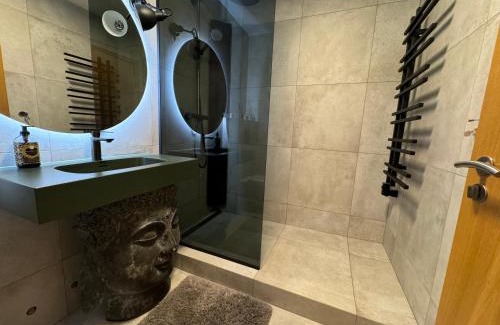 Breidholt Apartamento | High Rise Apartment with a view