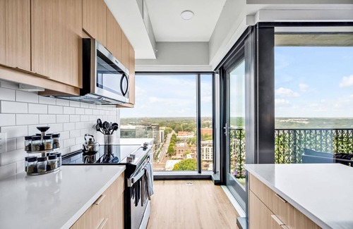 Glenwood South Apartamento | High-rise Apt Raleigh Free Parking Sunset View 1