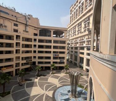 Chandigarh Apartamento | High Rise Lavish Room with Jacuzzi & Amazing View in zirkapur
