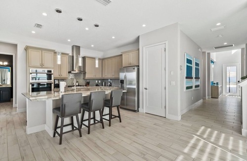 Bay Lake Casa | High Score Hideaway - Four Bedroom House, Sleeps 10