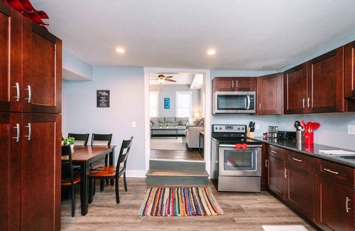 Manchester Apartamento | High-Speed Internet - Parking - Washer & Dryer