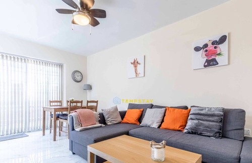 Langley Marish Apartamento | HIGH ST LOCATION/CLOSE 2 HEATHROW - FREE PARKING!