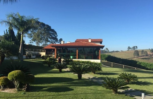 Jarinu Casa | High-standard farm 70 km from São Paulo, sport and leisure for all!