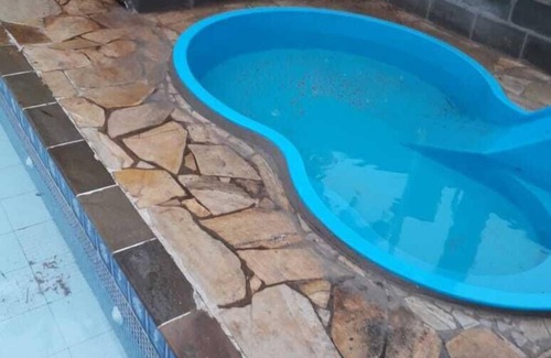 Igarata Casa | CHACARA CASA DE ALTO ESTÁNDAR CON TV POR CABLE - INTERNET - PISCINA - ESPACIO GOURMET